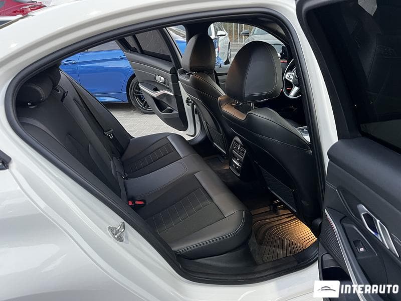 BMW 330E 2020 — Миниатюра 13