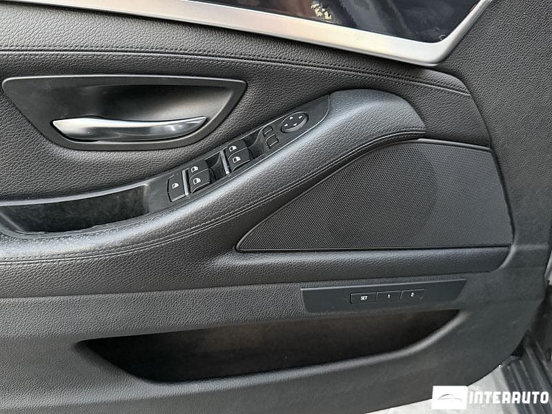 BMW 520 2015 — Миниатюра 19