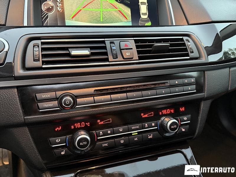 BMW 520 2015 — Миниатюра 17