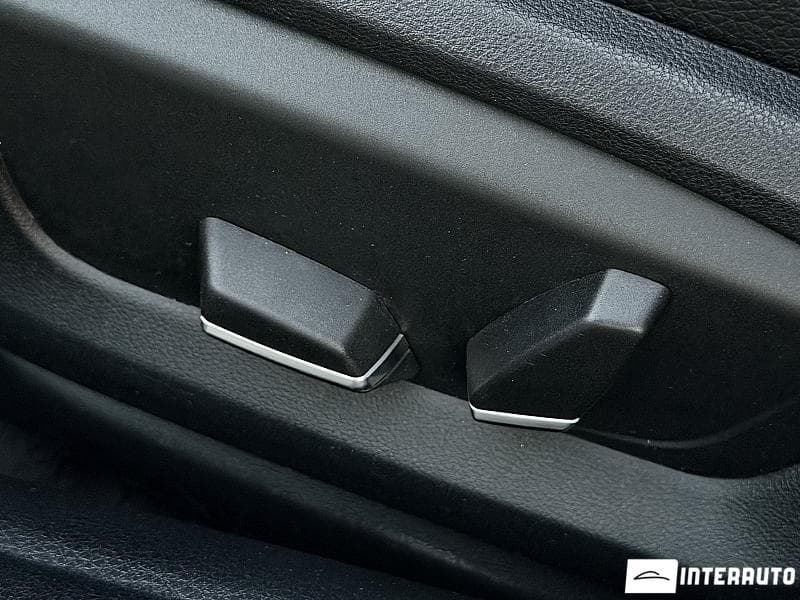 BMW 520 2015 — Миниатюра 21