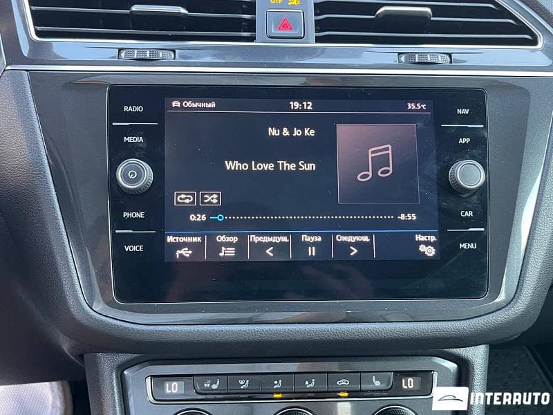2018 Volkswagen Tiguan — Miniatură 11