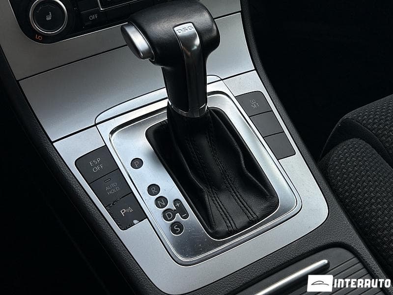 Volkswagen Passat 2010 — Миниатюра 13