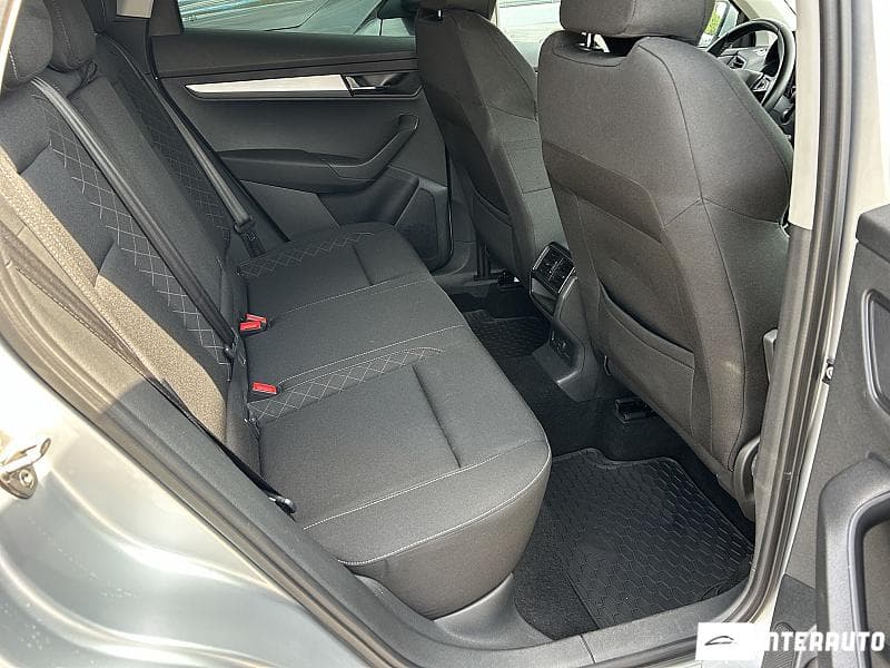 2019 Skoda Karoq — Miniatură 18
