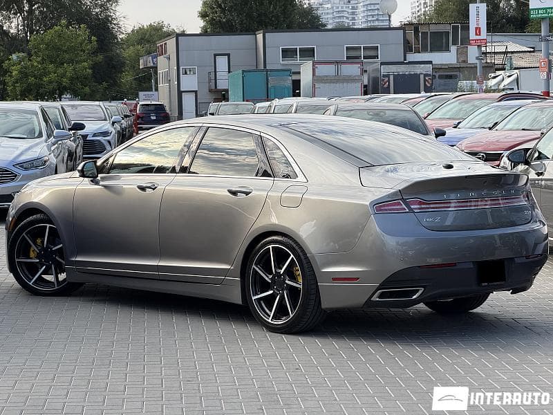 2015 Lincoln MKZ — Miniatură 2