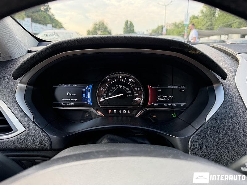2015 Lincoln MKZ — Miniatură 9