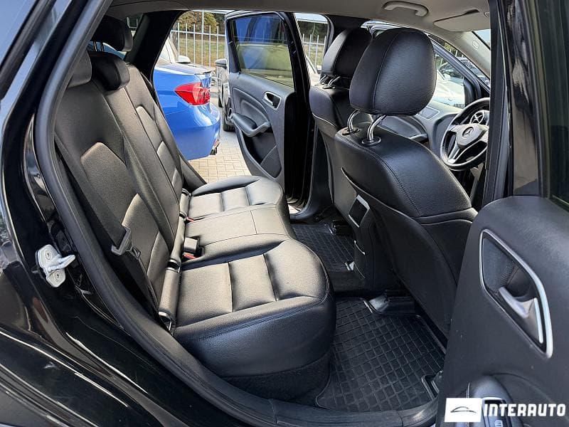 Mercedes B 200 2014 — Миниатюра 8