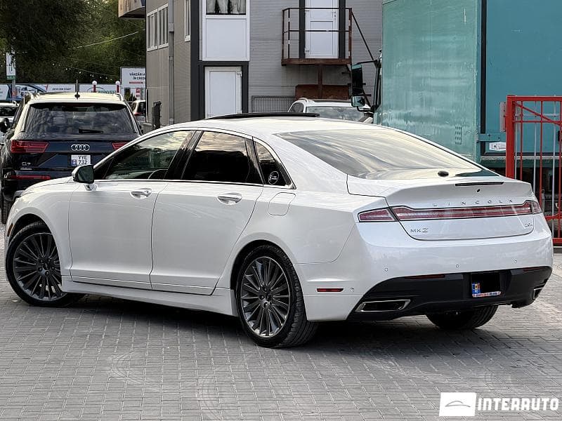 2013 Lincoln MKZ — Miniatură 4