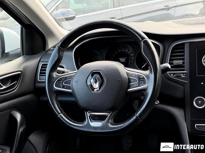 2016 Renault Megane — Miniatură 11