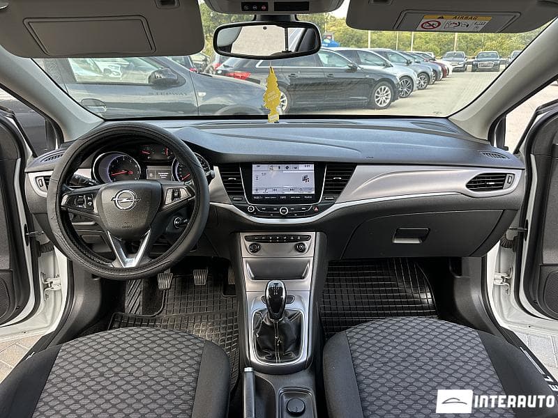 Opel Astra 2017 — Миниатюра 6