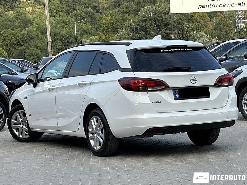 Opel Astra 2017 — Миниатюра 4