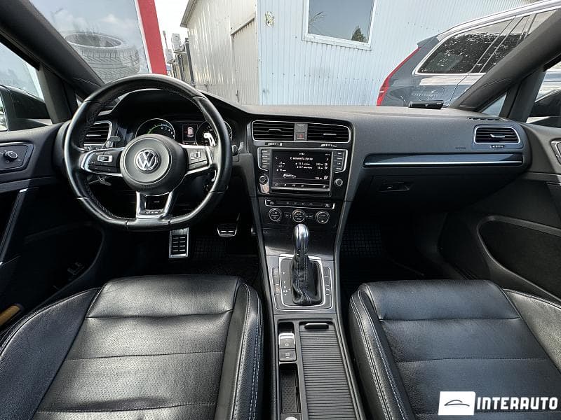 Volkswagen Golf GTE 2015 — Миниатюра 9