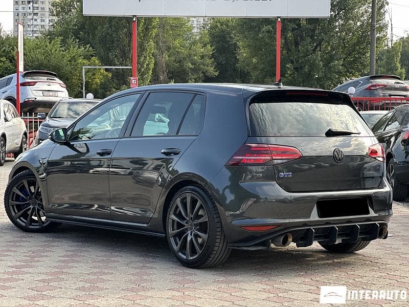 Volkswagen Golf GTE 2015 — Миниатюра 3