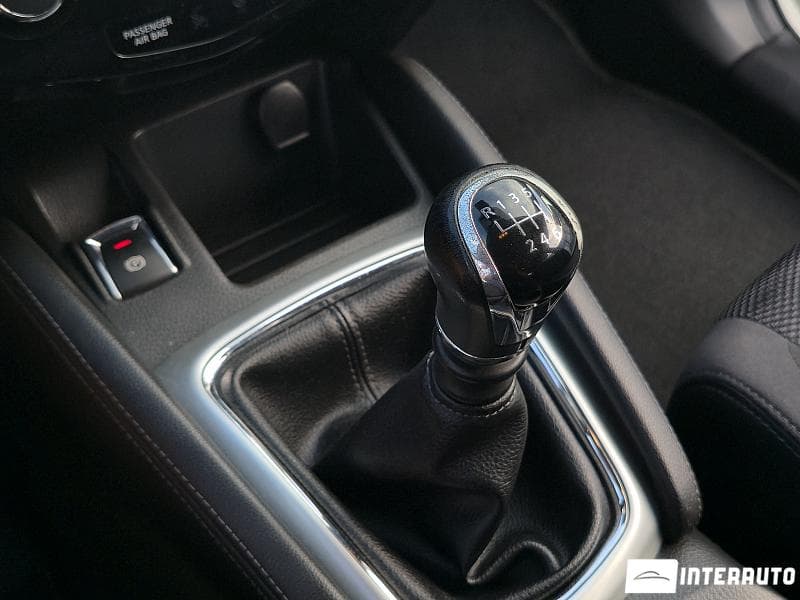 Nissan Qashqai 2016 — Миниатюра 11