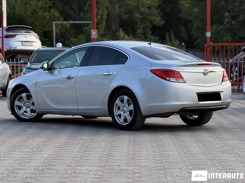 Opel Insignia 2012 — Миниатюра 3