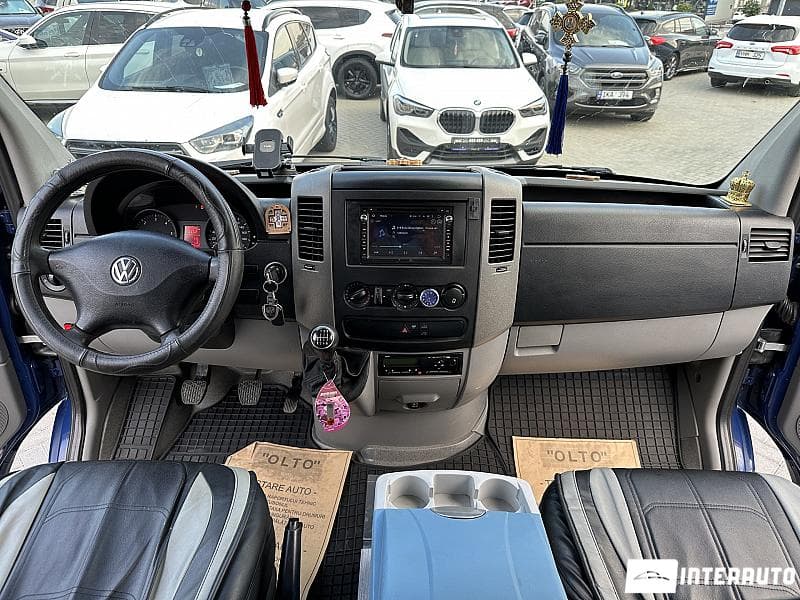 Volkswagen Crafter 2011 — Миниатюра 6