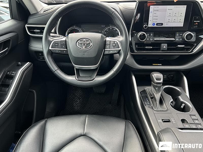 Toyota Highlander 2023 — Миниатюра 8