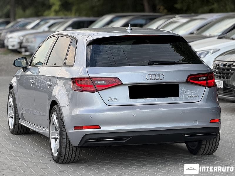 2015 Audi A3 E-tron — Miniatură 2