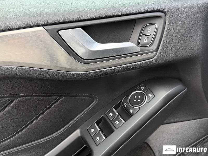 2019 Ford Focus — Miniatură 16