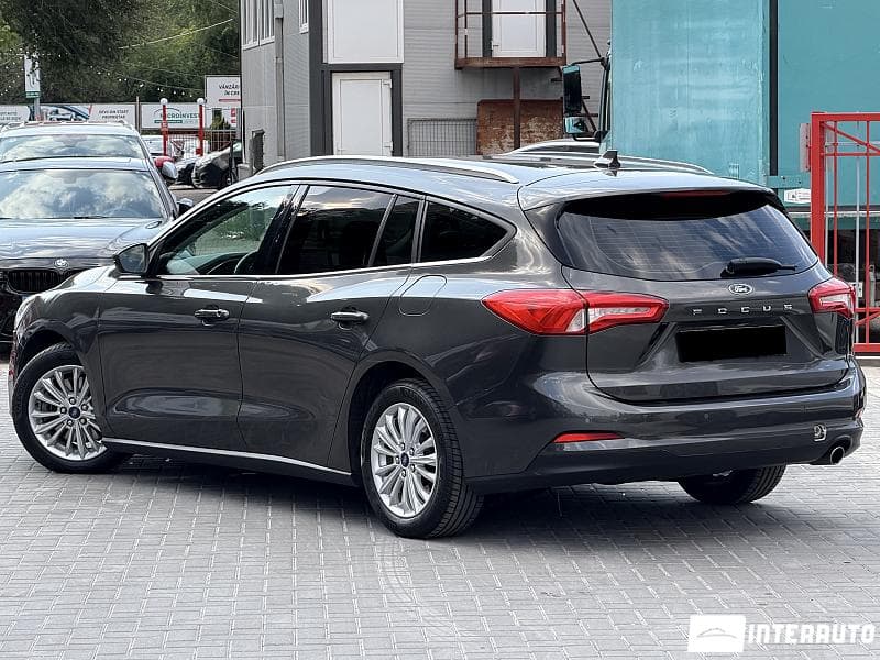 2019 Ford Focus — Miniatură 4