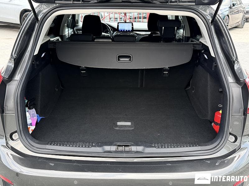 2019 Ford Focus — Miniatură 17