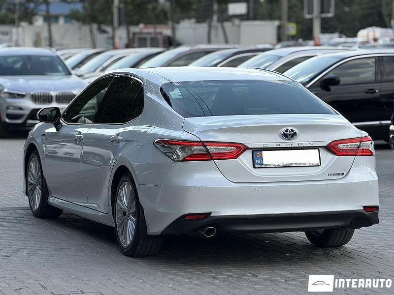 Toyota Camry 2019 — Миниатюра 2