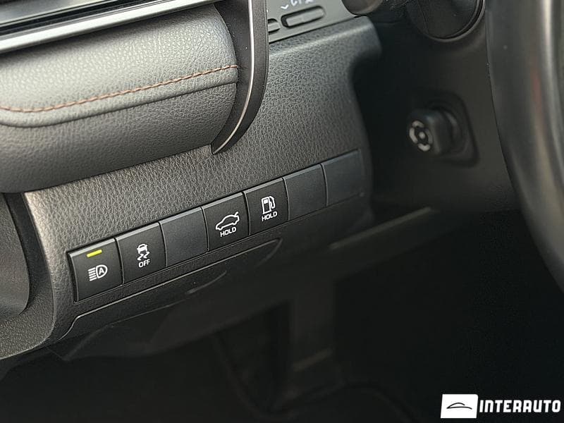 Toyota Camry 2019 — Миниатюра 9