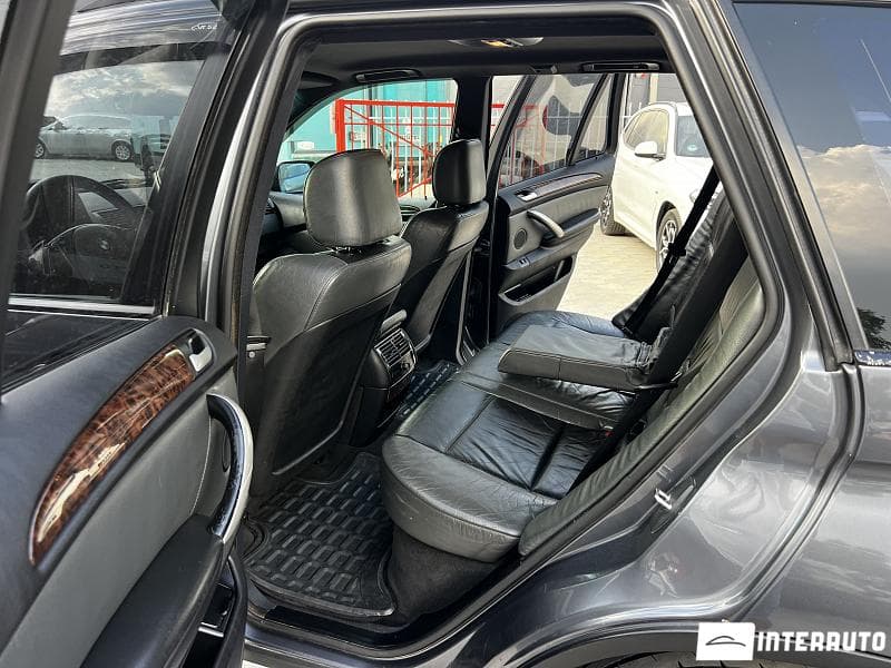 BMW X5 3.0i 2002 — Миниатюра 8