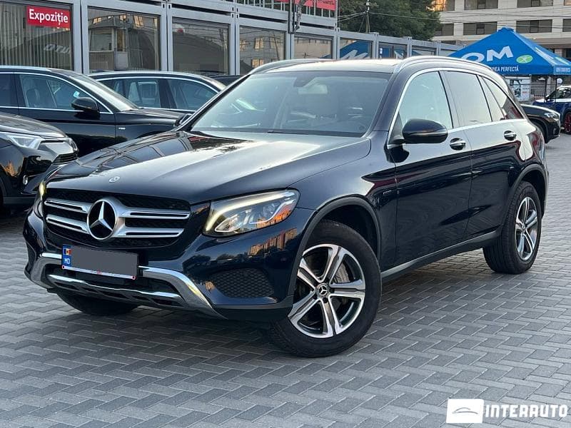 2019 Mercedes GLC 350e — Miniatură 3