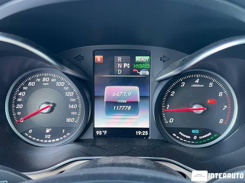 2019 Mercedes GLC 350e — Miniatură 12