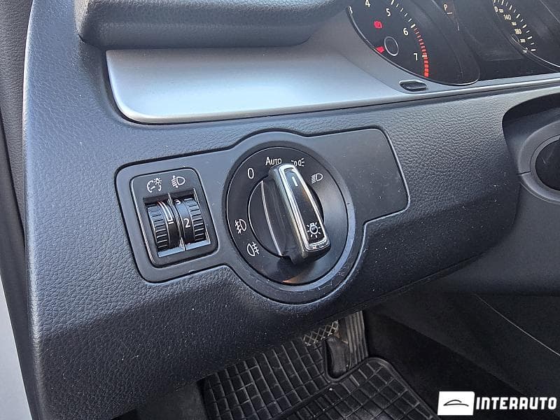 2012 Volkswagen Passat — Miniatură 15
