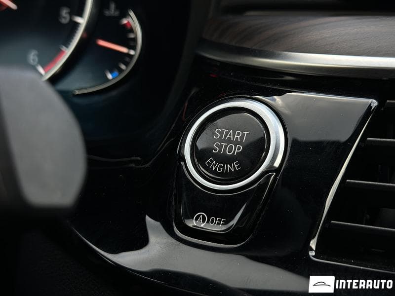 2018 BMW 520 — Miniatură 13