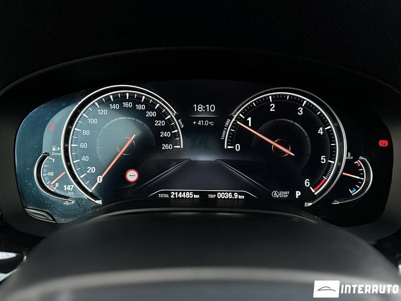 2018 BMW 520 — Miniatură 17
