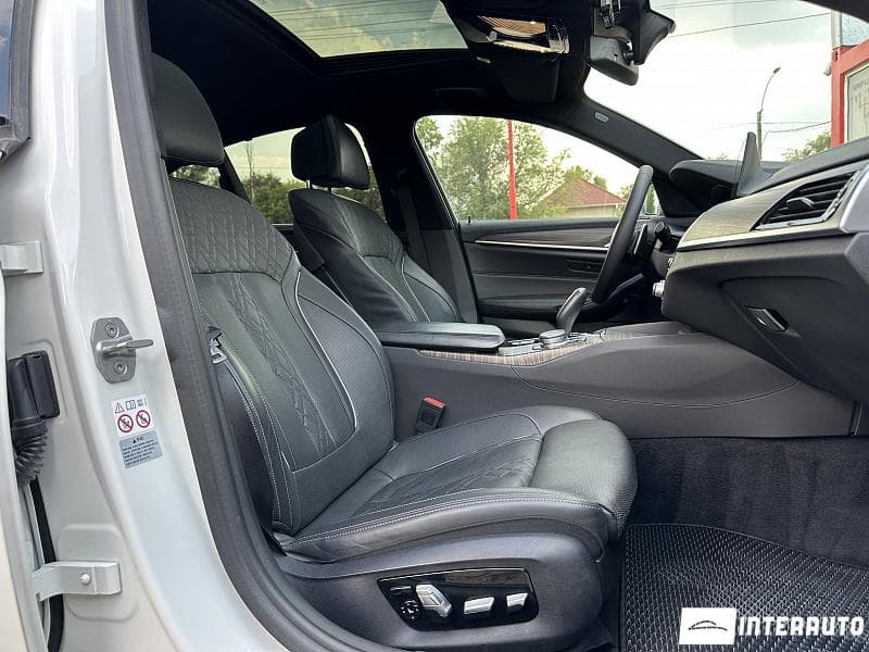 2018 BMW 520 — Miniatură 21