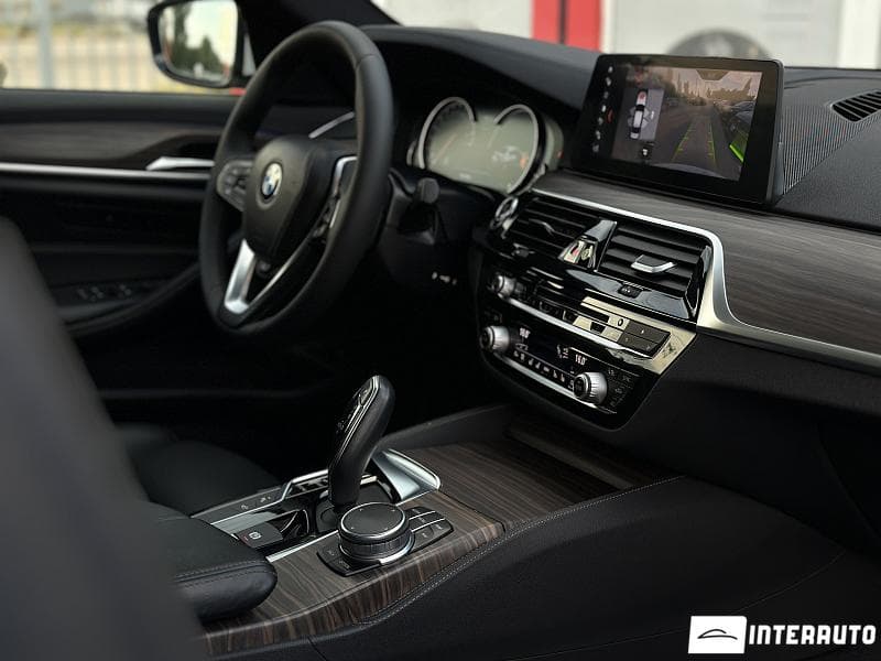 2018 BMW 520 — Miniatură 22