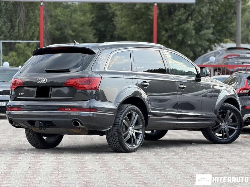 2013 Audi Q7 — Miniatură 2