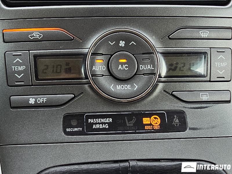 2009 Toyota Auris — Miniatură 10