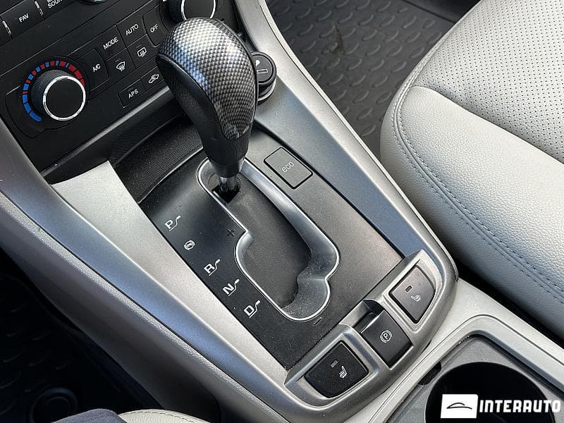 Chevrolet Captiva 2012 — Миниатюра 11