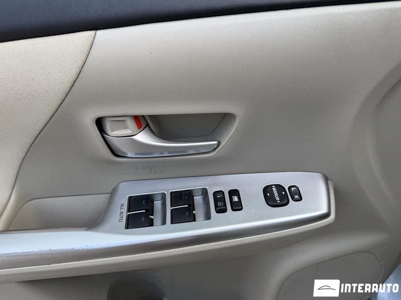 2013 Toyota Prius Plus / V — Miniatură 7