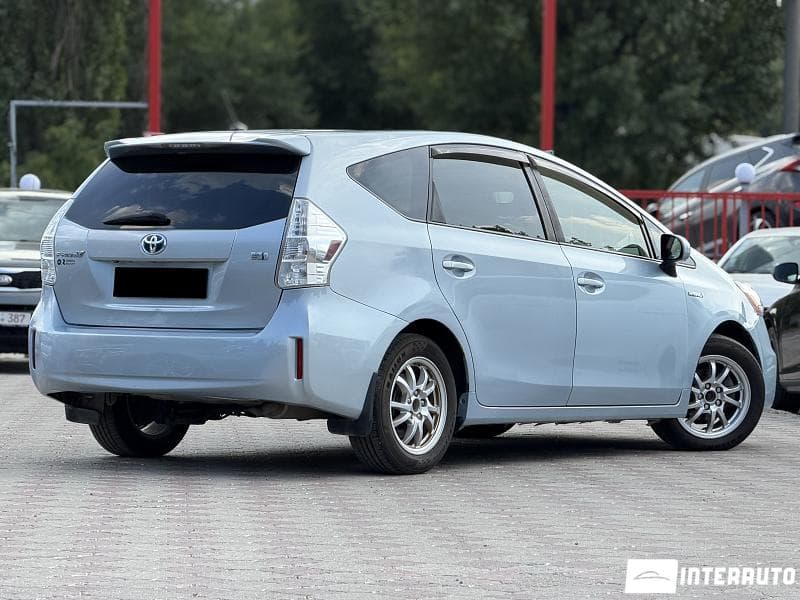 2013 Toyota Prius Plus / V — Miniatură 2