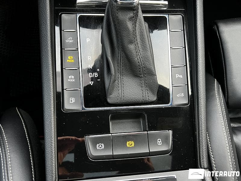 Skoda Superb 2021 — Миниатюра 15