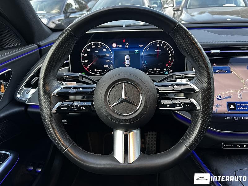 2023 Mercedes E 300e — Miniatură 9