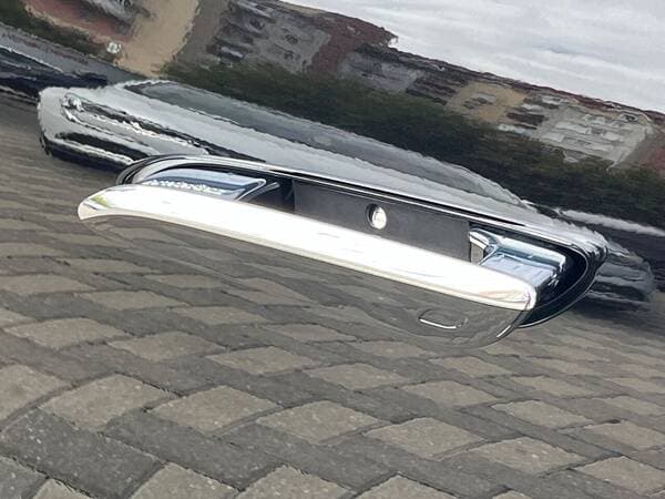 2023 Mercedes E 300e — Miniatură 5