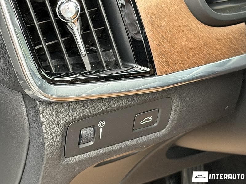 Volvo S 90 2016 — Миниатюра 15