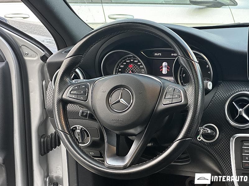 Mercedes A 180 2017 — Миниатюра 7