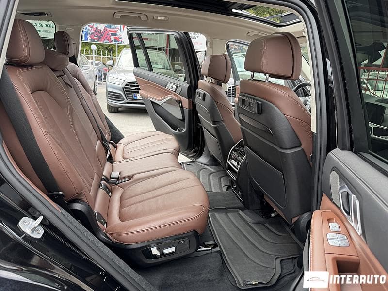BMW X7 4.0i 2020 — Миниатюра 17
