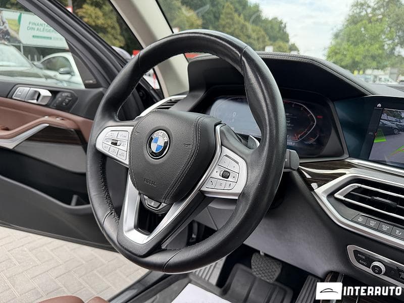 BMW X7 4.0i 2020 — Миниатюра 8