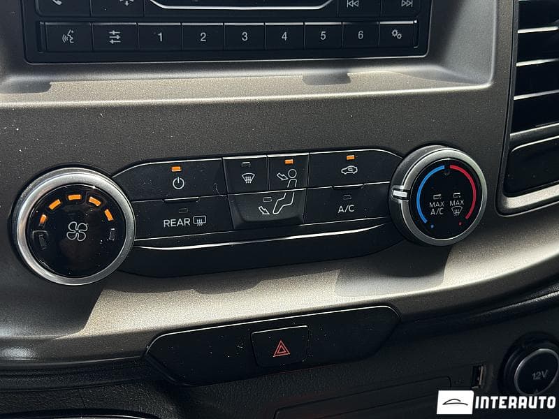 Ford Transit 2019 — Миниатюра 10