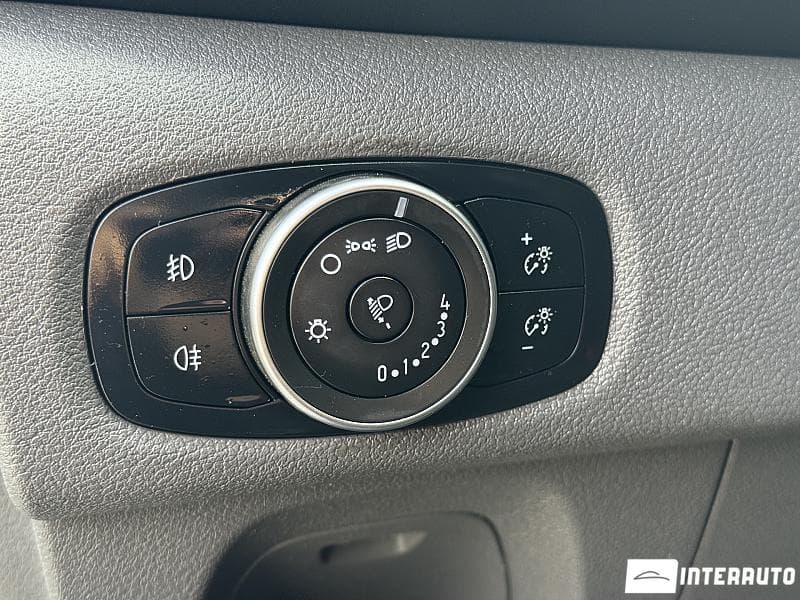 Ford Transit 2019 — Миниатюра 7