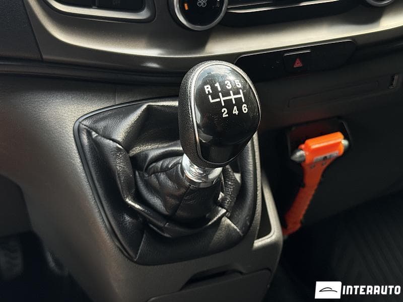 Ford Transit 2019 — Миниатюра 12