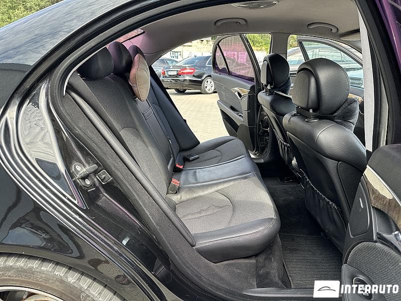 Mercedes E 200 2006 — Миниатюра 13